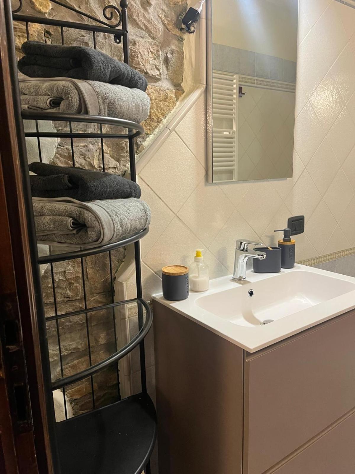 Апартаменты La Casa Di Mat Charme&Relax Бергамо Экстерьер фото